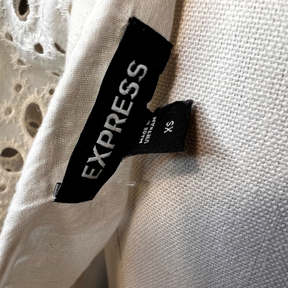 Express Dress - Picture 5 of 7